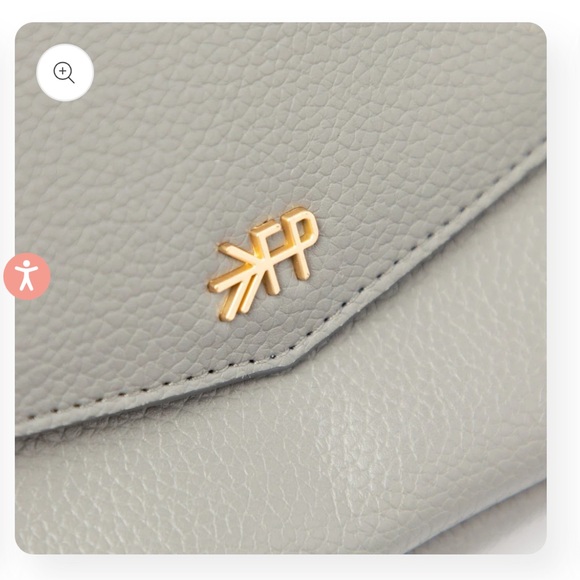 EUC Freshly Picked Park Pack in Stone - Picture 3 of 8